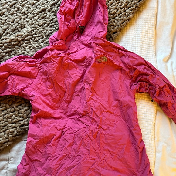 The North Face Venture Jacket, Medium, Pink - Picture 9 of 11